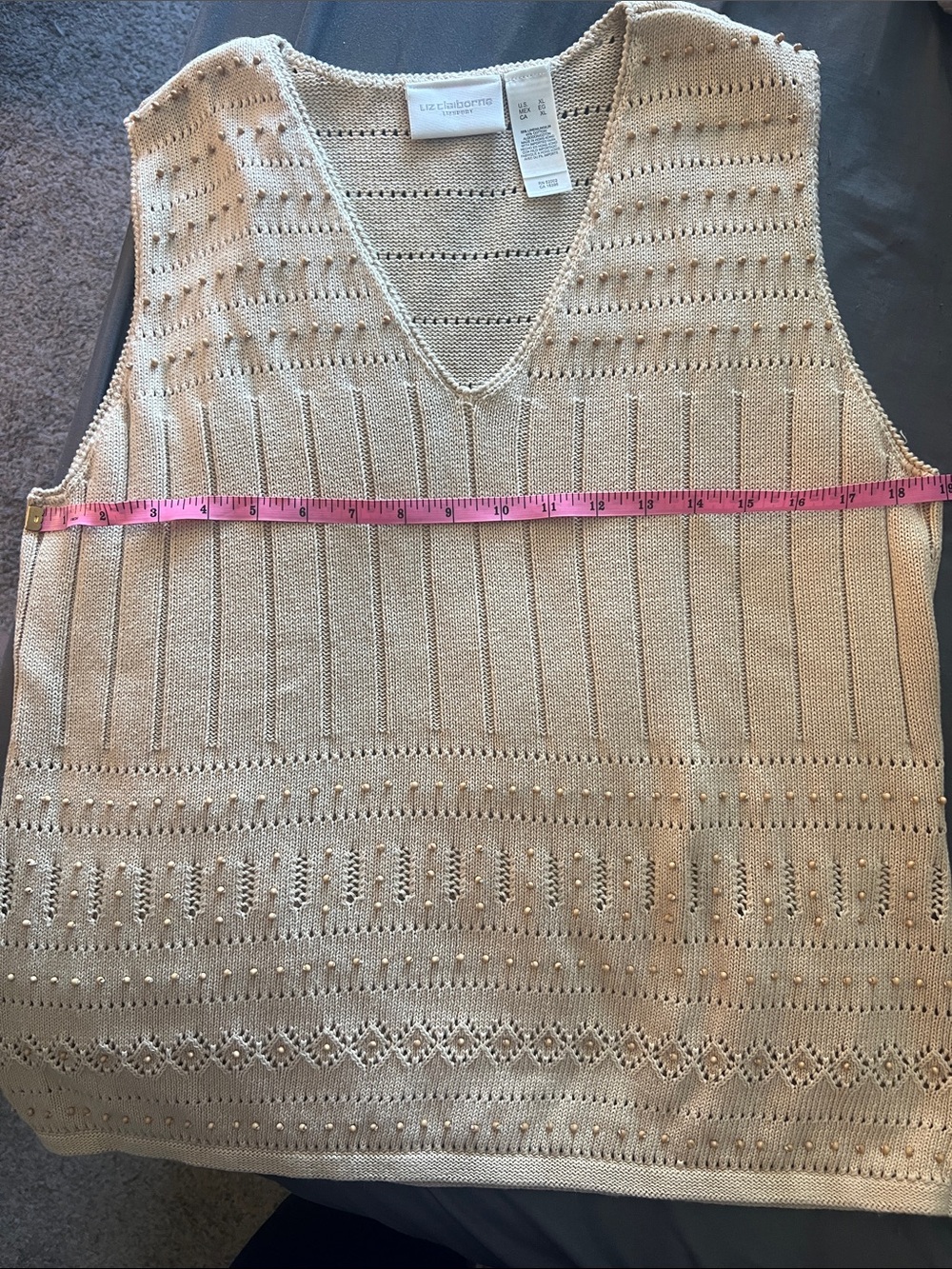 Liz Claiborne Beige Knit Sleeveless Vest - Picture 12 of 15